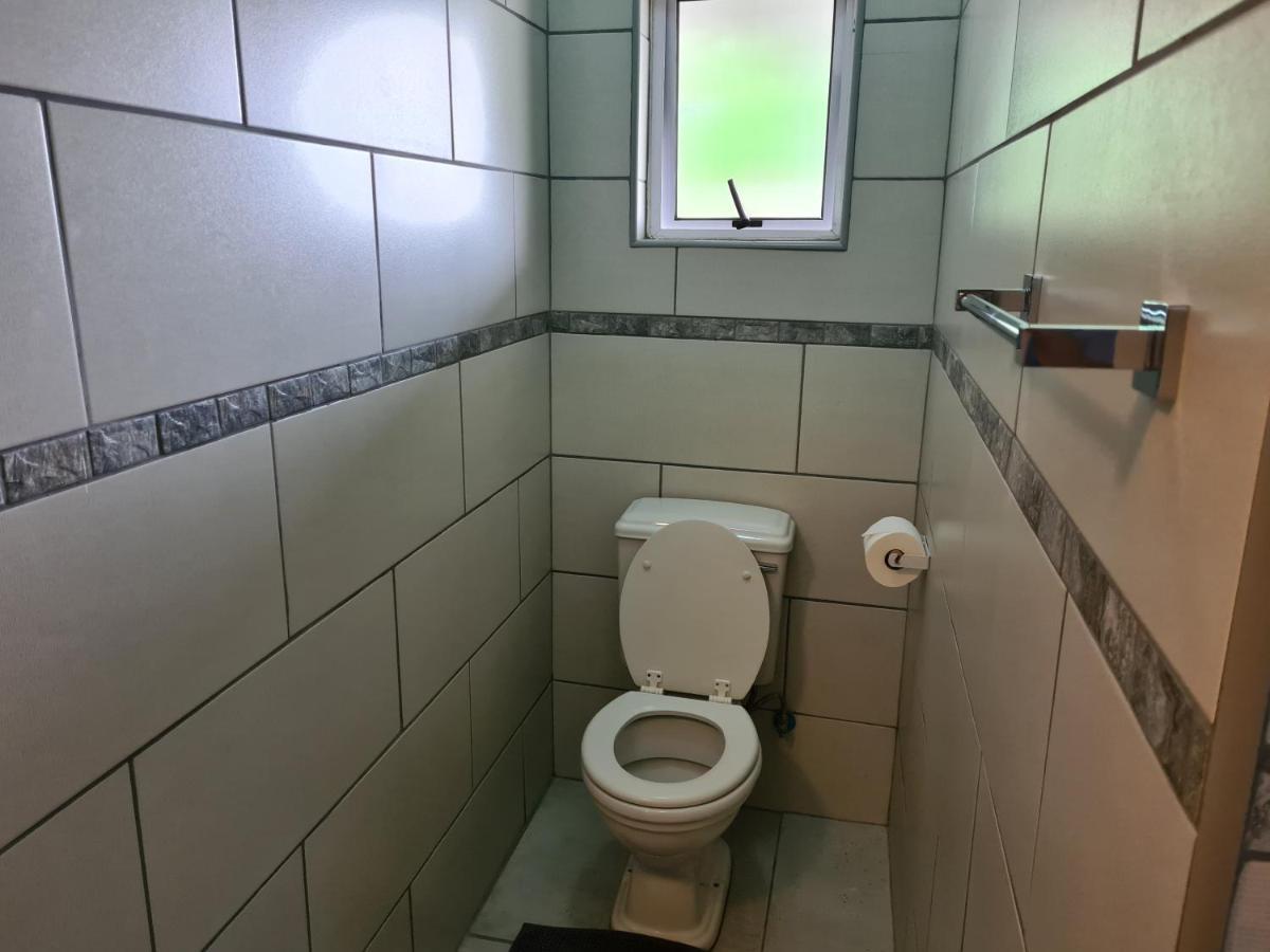 Berry Lane Guesthouse Kroonstad Buitenkant foto