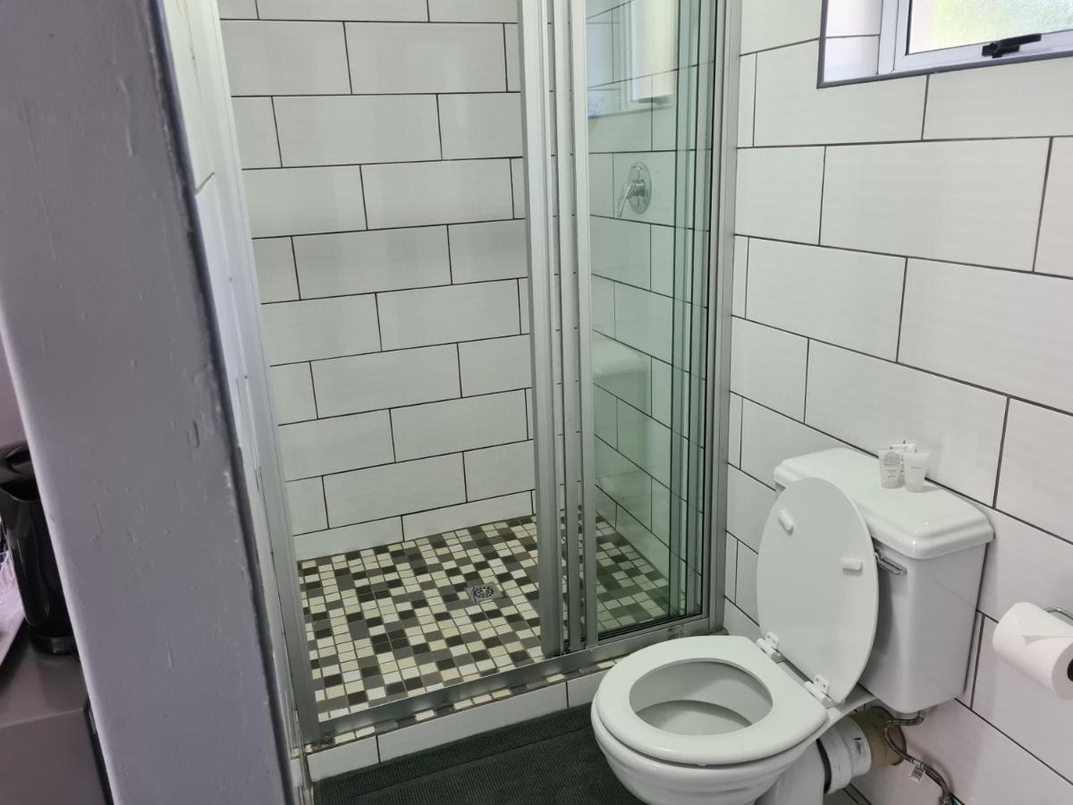 Berry Lane Guesthouse Kroonstad Buitenkant foto