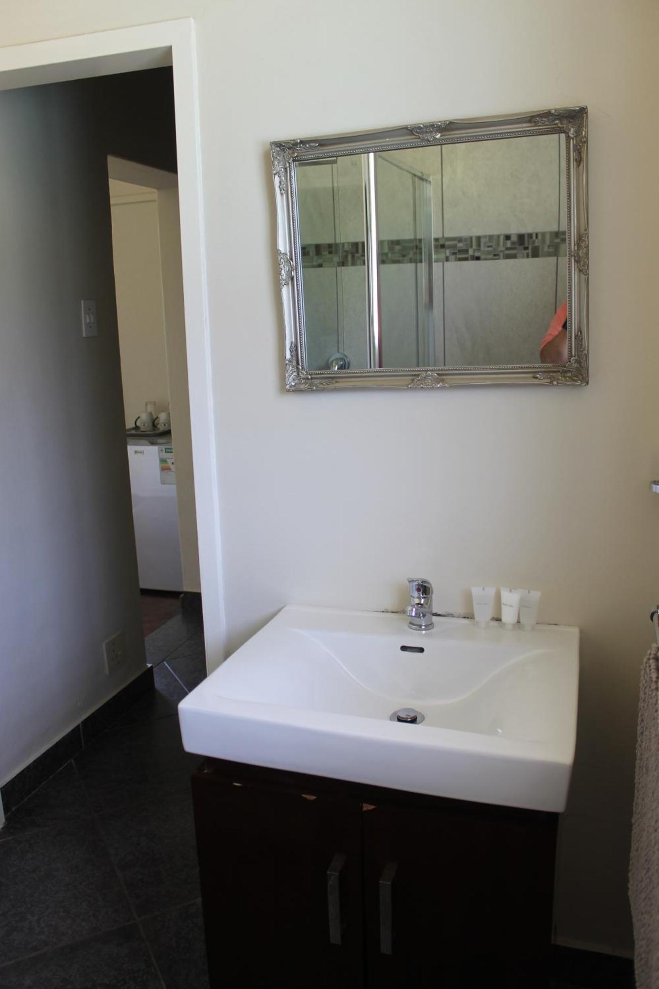Berry Lane Guesthouse Kroonstad Buitenkant foto